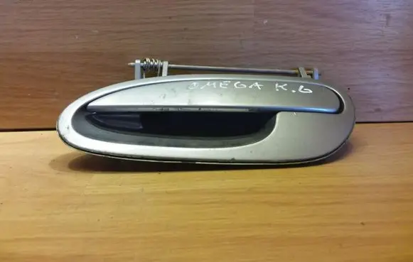 Opel Omega B1 Rear door exterior handle GM105