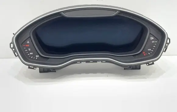 Audi A5 Speedometer (instrument cluster) 8W5920790C