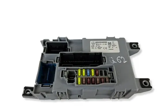 Lancia Ypsilon Fuse module 00520630990 520630990