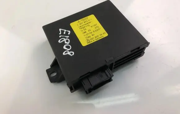 Mercedes-Benz S W220 Other control units/modules 2208203685