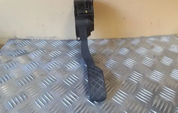 Skoda Fabia Mk2 (5J) Accelerator throttle pedal 0280755059 6Q2721503H