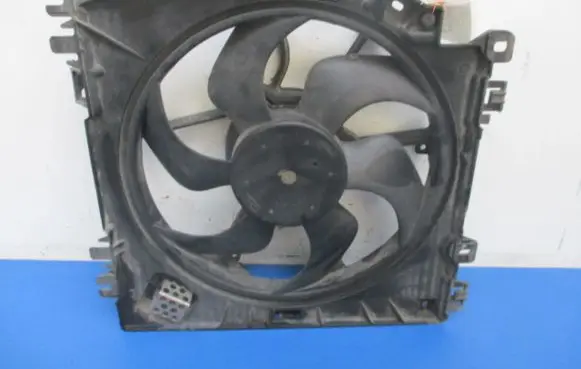 Renault Modus Electric radiator cooling fan