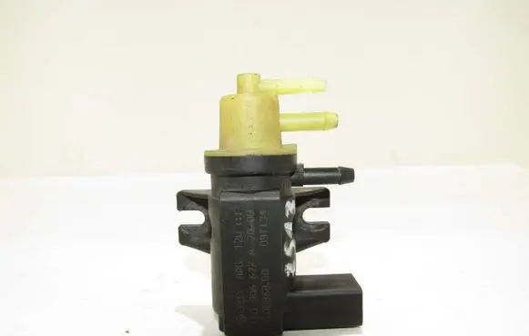 Audi TT TTS Mk2 Turbo solenoid valve 1K0906627