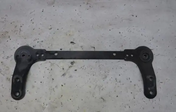 Nissan X-Trail T32 Front bumper support beam
