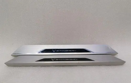 Chevrolet Corvette C8 Front door trim (molding)