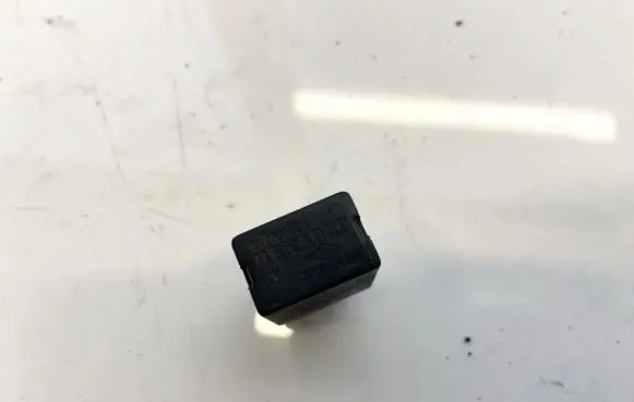 Renault Megane I Other relay 7700414484