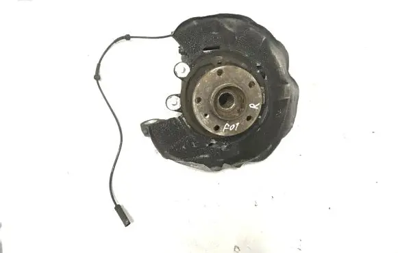 BMW 7 F01 F02 F03 F04 Rear wheel hub 6796498