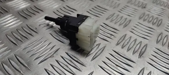 Audi A4 S4 B7 8E 8H Sensor
