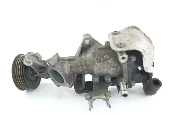 Mercedes-Benz CLA C117 X117 W117 Water pump A2702000601