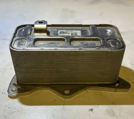 Mercedes-Benz Sprinter W907 W910 Engine oil radiator A6541800265