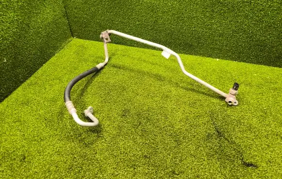 Air conditioning (A/C) pipe/hose
