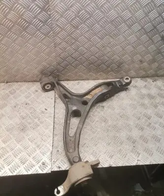 Mercedes-Benz R W251 Front lower control arm/wishbone 060008106