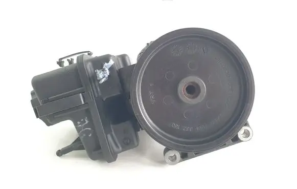 Mercedes-Benz E W212 Power steering pump A0064661501 7693900509 7691332150