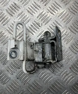 Rear door hinge set