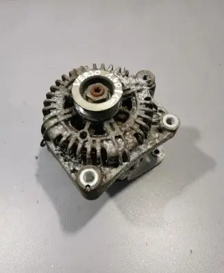 Toyota Verso Generator/alternator 8574045
