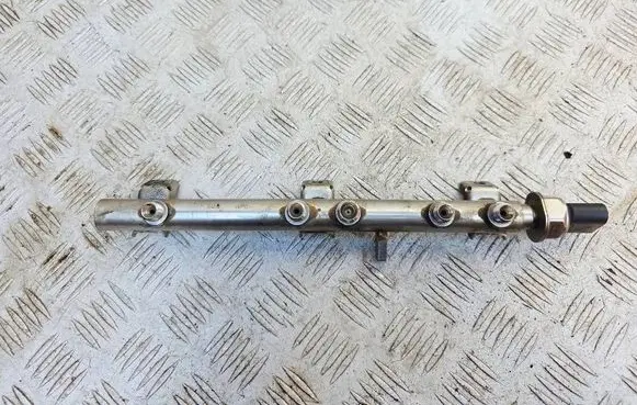 BMW 1 E81 E87 Fuel main line pipe 7562474 13537562474 7537319