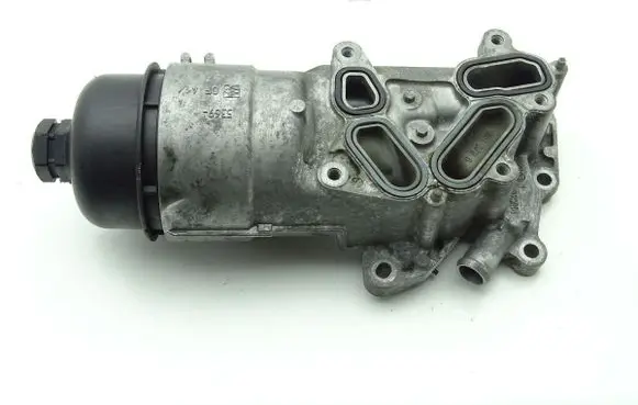 Citroen C3 Oil filter mounting bracket 