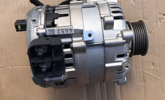 Volkswagen Tiguan Generator/alternator 05E903019K 48BS62P0H AAA9173190900
