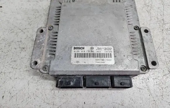Renault Espace III Engine control unit/module 0281010178 HOM7700115492