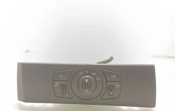 Light switch