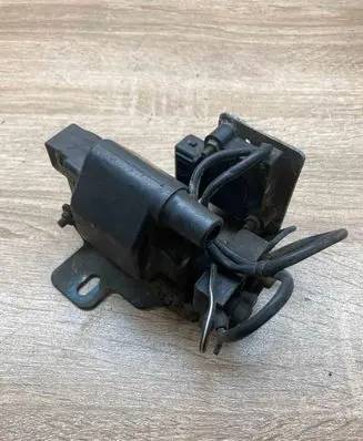 Audi 100 200 5000 C3 High voltage ignition coil 448905105C