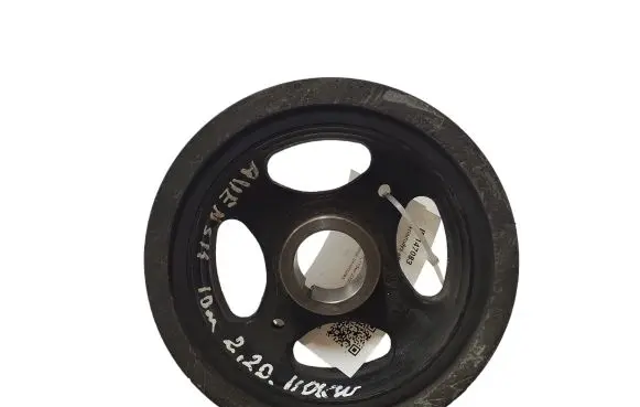 Toyota Avensis T270 Crankshaft pulley 134080R030