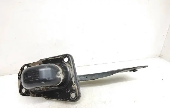 Rear control arm