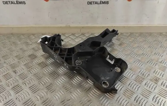 Renault Scenic II - Grand scenic II Front bumper mounting bracket 8200137495 43194