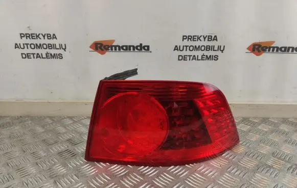 Volkswagen Phaeton Rear/tail lights