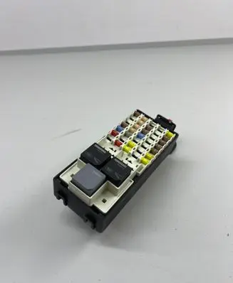 Land Rover Range Rover Sport L494 Fuse module
