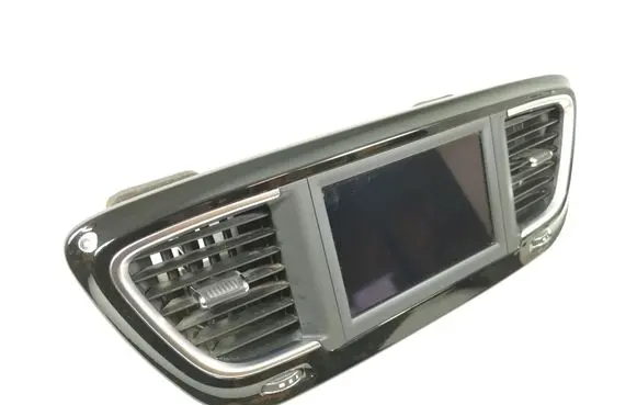 Chrysler Pacifica Screen/display/small screen 68428471AC