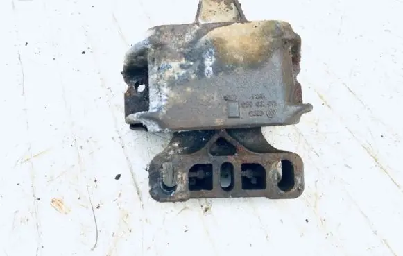 Volkswagen Golf IV Engine mount bracket 1j0199555