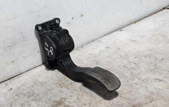 Volkswagen Crafter Accelerator throttle pedal A9063000404 0280755023