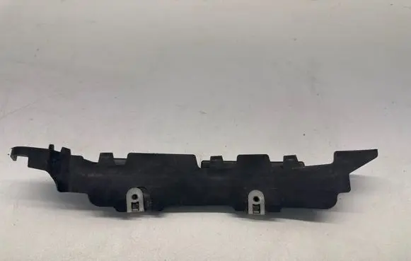 BMW X6M G06 F96 Front bumper mounting bracket 8077790