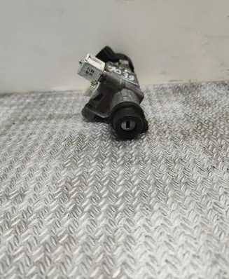 Seat Ibiza IV (6J,6P) Ignition lock 6R0905851F