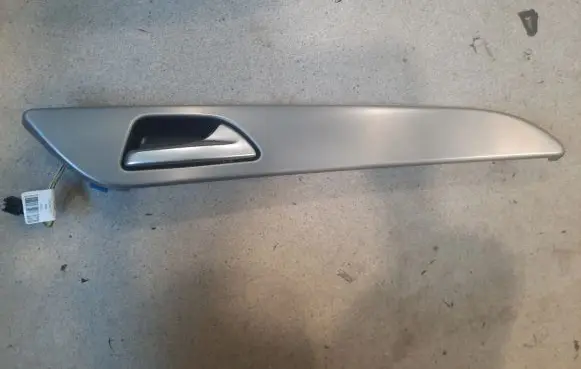 Mercedes-Benz GLE (W166 - C292) Rear door card trim A1667600661