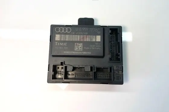 Audi A6 S6 C6 4F Door control unit/module 4F0959793B 4F0910793B
