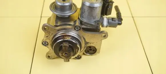 Peugeot 308 Vacuum pump V758887980 27SP42