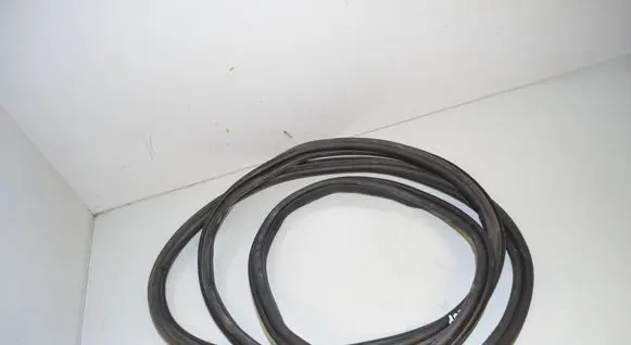 BMW 4 F36 Gran coupe Trunk rubber seal (body) 7398238 51767398238