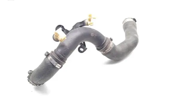 Air intake hose/pipe