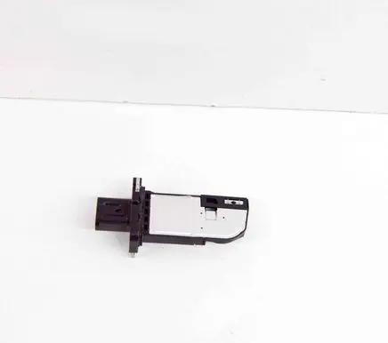Ford Fiesta Mass air flow meter 8V2112B579AA