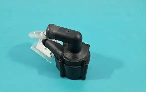 Volkswagen PASSAT CC Electric auxiliary coolant/water pump 5N0965561 IMPRK1525826