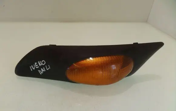 Iveco Daily 35 - 40.10 Front fender indicator light 500322578 0213700