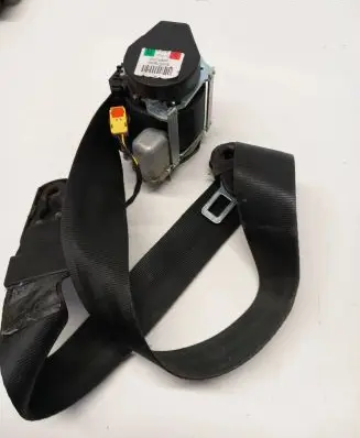 Skoda Superb B6 (3T) Front seatbelt 615479200 008R000 230812