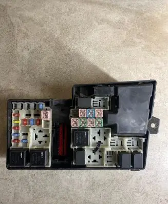 Volvo S40 Fuse box set 8688040 518818000 163136