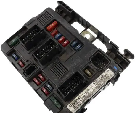 Citroen C5 Fuse module 9643498880 T118470003G