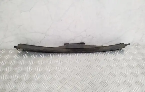 Intercooler air guide/duct channel