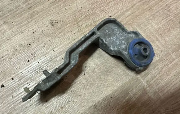 Other rear suspension part