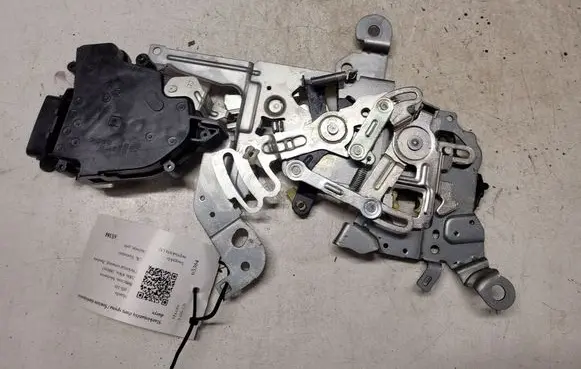 Mazda 5 Sliding door lock