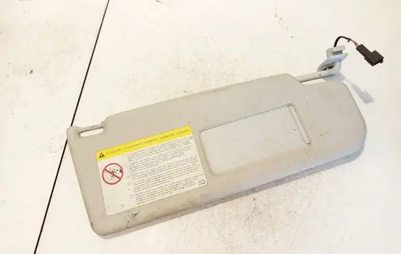 Sun visor